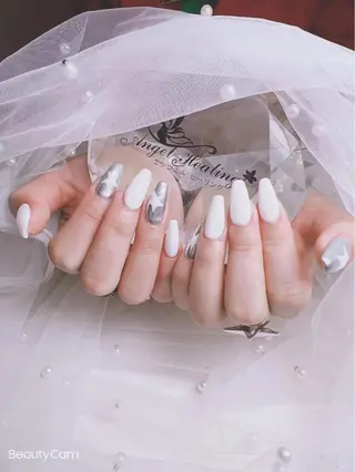 ネイル エンジェル ヒーリング 矢場町店のネイルデザイン