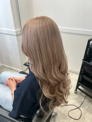 カラー 🌼透け感カラー 🌼Rinaのヘアスタイル