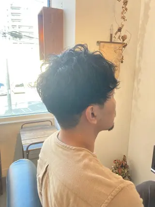 パーマ メンズ vahan✂︎ 小林未果🕊のヘアスタイル