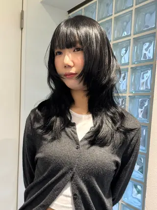 セミロング カラー ワンカールで盛れる レイヤー🎀Macoのヘアスタイル