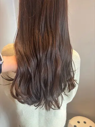 ロング カラー 髪質改善カラー ベージュ🤎YUMEのヘアスタイル