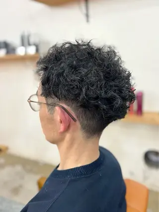 パーマ メンズ 金子 千登のヘアスタイル