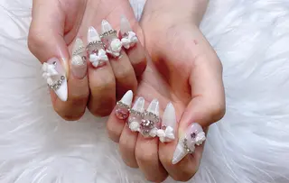ネイル B·U Nail大宮 長さだし専門店のネイルデザイン
