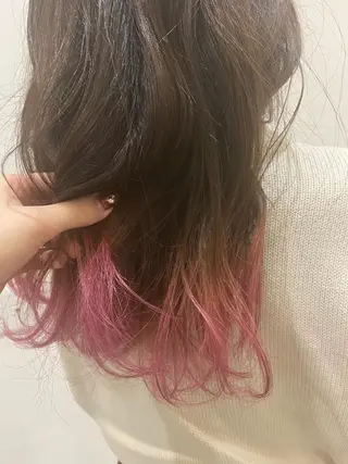 ロング カラー Ashanti 磯崎のヘアスタイル