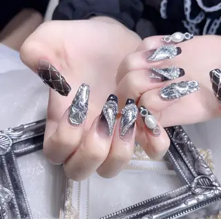 ネイル Queens マオのネイルデザイン