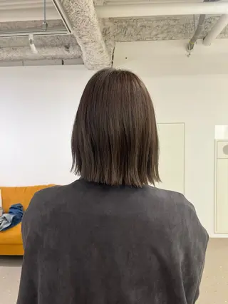 ミディアム 箱崎 凪沙のヘアスタイル