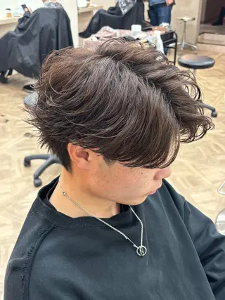 ショート パーマ メンズ パーマ職人DAIKI ツイスパ/波巻きのヘアスタイル