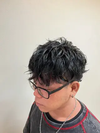 パーマ メンズ 仲谷 直のヘアスタイル