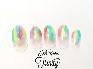 ネイル Trinity staffのネイルデザイン