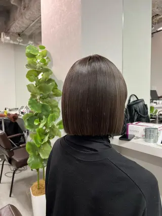 ショート カラー ハイトーン&髪質改善 &韓国エクステ🤎のヘアスタイル