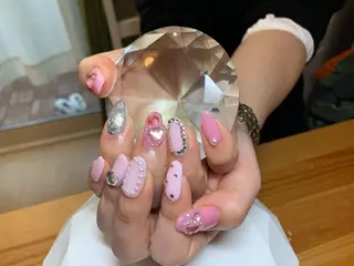 ネイル LAVISH nail salonのネイルデザイン