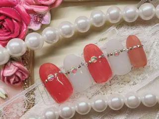 ネイル 芦辺 香奈のネイルデザイン