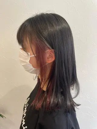 ミディアム 西能 心音のヘアスタイル