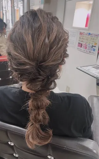 ヘアアレンジ 【岡山/pilina 】白井美緒のヘアスタイル