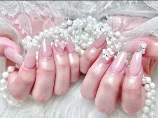 ネイル 🐳彩羽チップ 長さだし専門🐳のネイルデザイン