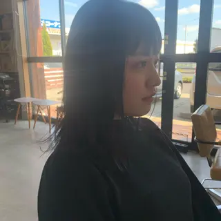 ミディアム コウノス マサコのヘアスタイル