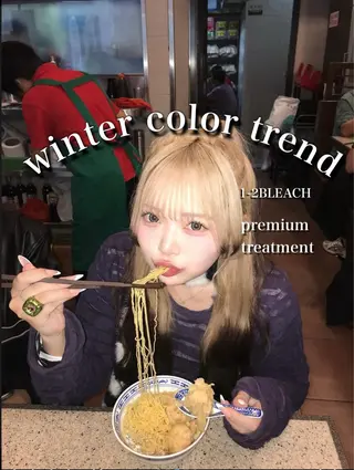 ロング 艶髪ハイトーンカラー 渋谷🎀ririkaのヘアスタイル