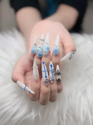 ネイル Julli NailStudioのネイルデザイン