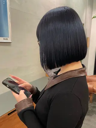 ミディアム 都築 あんずのヘアスタイル