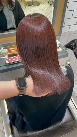 ミディアム 山内 愛可のヘアスタイル