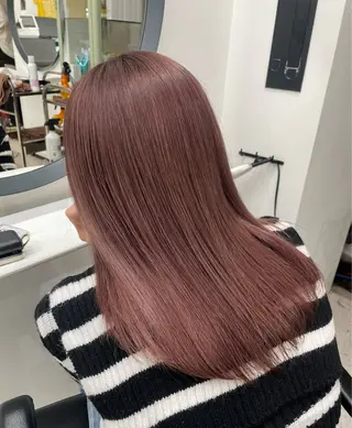 セミロング カラー Hug👩🏼‍🦱 警固HIBIOのヘアスタイル