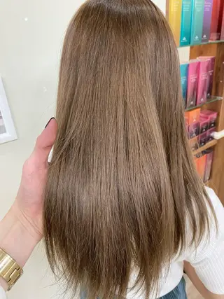 カラー SALOWIN栄 高須大貴のヘアスタイル