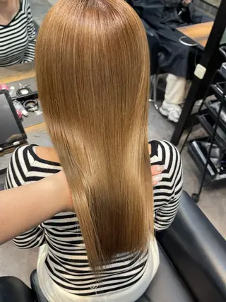 セミロング ✨最安値✨エクステ カラー🌼つきな🌼のヘアスタイル