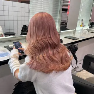 ロング ピンク・ベージュ🩰 カラー🫧とらのヘアスタイル