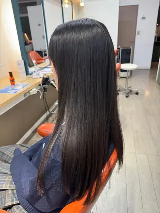 ロング カラー 大塚 しおりのヘアスタイル