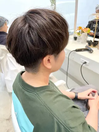 ショート 【un】 MANAのヘアスタイル