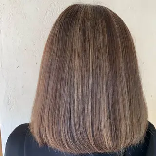 ミディアム 近鉄奈良 カラー　うのさくらのヘアスタイル