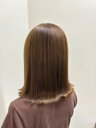 カラー ミディアムレイヤー/ 艶カラーNorikaのヘアスタイル