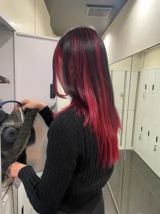 ロング カラー ハイトーン/レイヤー 似合わせ・ユキノのヘアスタイル