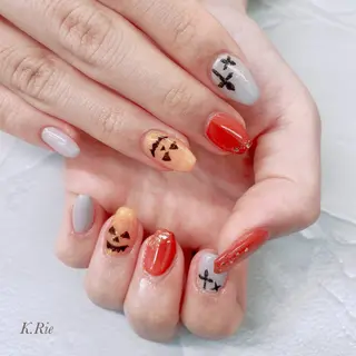 ネイル K. Rie minion 北浦和のネイルデザイン