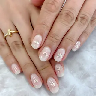 ネイル K. Amiのネイルデザイン