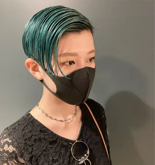ショート カラー スキバサミを使わない カット🌼唯🌼のヘアスタイル