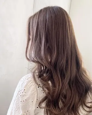 ロング Pēji所属・松村 総のヘアスタイル