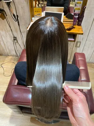 セミロング カラー 艶美髪マスター 店長✂︎YUKKEのヘアスタイル