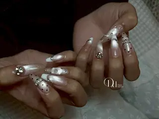 ネイル D.d nail Shiori🌼🌈のネイルデザイン