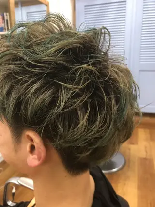 カラー メンズ Lian山田 駿のヘアスタイル