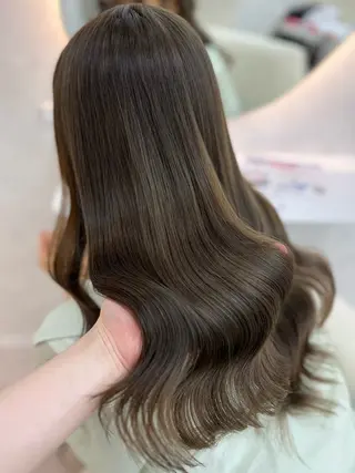 ロング カラー 🫧Ess 🎀chihinaのヘアスタイル