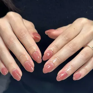 ショート Remore+eyelash&nailsalon所属・高橋 音葉のネイルデザイン