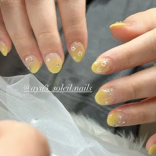 ネイル 大橋 歩美のネイルデザイン