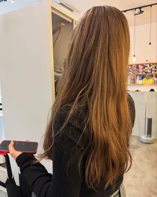 ロング REIKA 【eito】のヘアスタイル