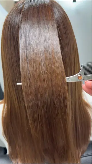 ロング 高橋 葵のヘアスタイル