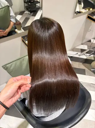 ロング 圧倒的髪質改善 ✂︎飯島悠介のヘアスタイル