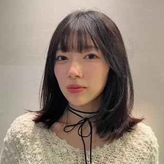 ミディアム 金子 絵梨花のヘアスタイル