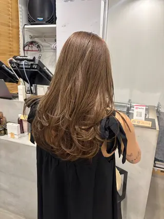 ミディアム 熊取谷 茉那のヘアスタイル