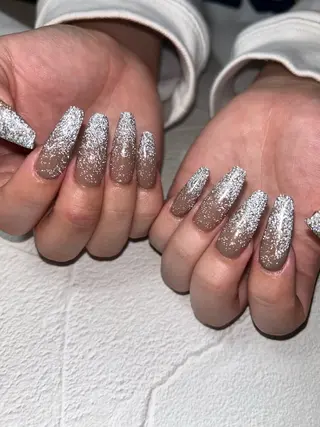 ネイル Yakko pas á pasのネイルデザイン