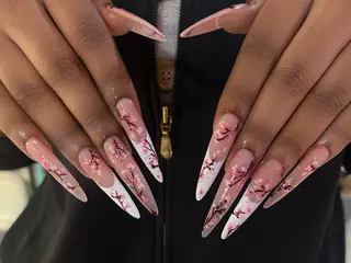 ネイル アユリ リリのネイルデザイン